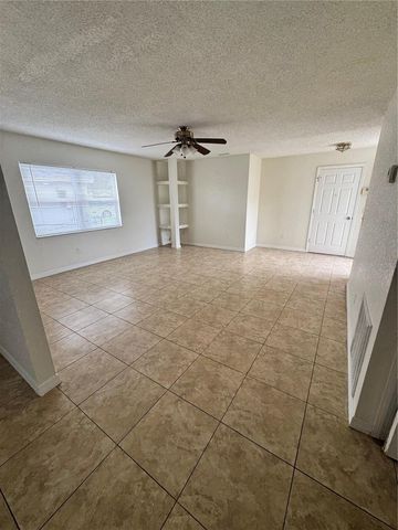 5693 TULIP AVENUE, Orlando, FL 32839