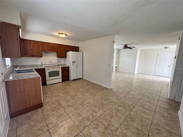 5693 TULIP AVENUE, Orlando, FL 32839