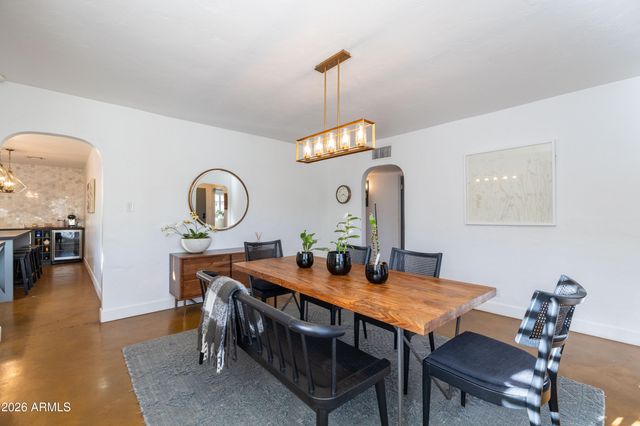 315 W EDGEMONT Avenue, Phoenix, AZ 85003