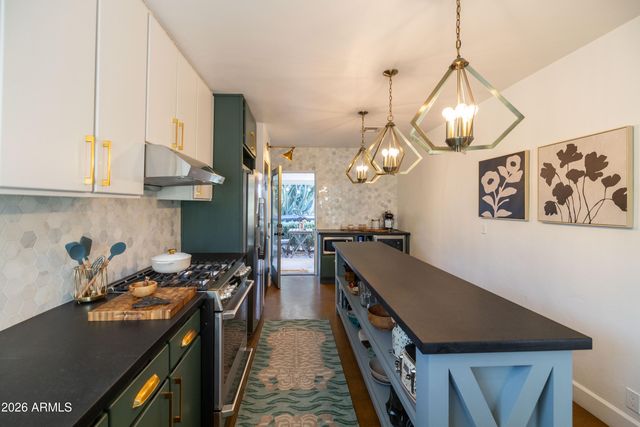 315 W EDGEMONT Avenue, Phoenix, AZ 85003