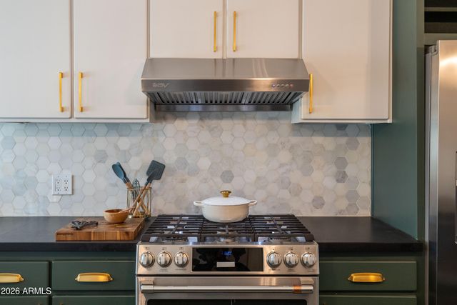 315 W EDGEMONT Avenue, Phoenix, AZ 85003