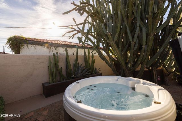 315 W EDGEMONT Avenue, Phoenix, AZ 85003