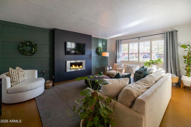 315 W EDGEMONT Avenue, Phoenix, AZ 85003