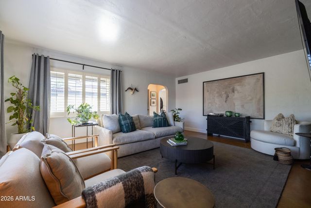 315 W EDGEMONT Avenue, Phoenix, AZ 85003