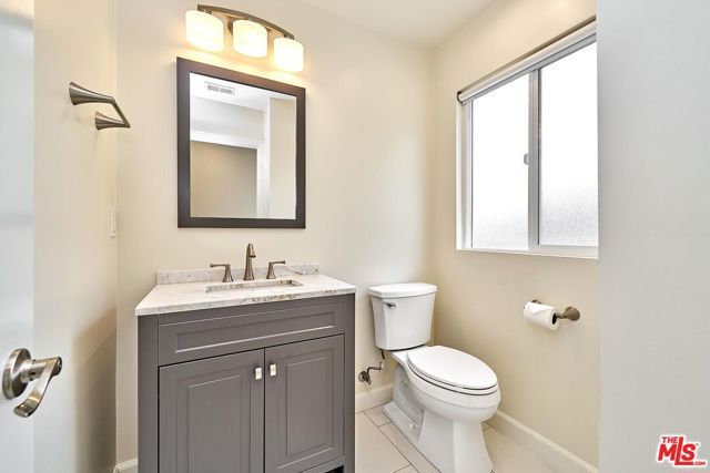 12041 Weatherby Road, Los Alamitos, CA 90720
