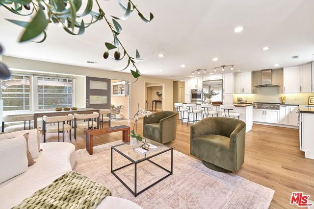 12041 Weatherby Road, Los Alamitos, CA 90720