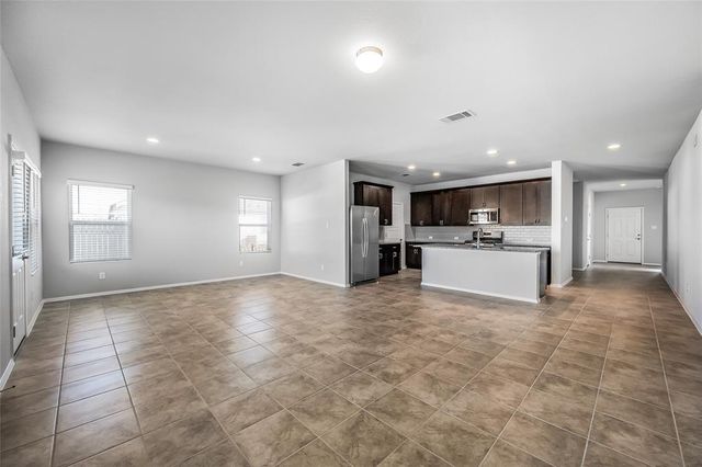 311 Chesterfield DR, Kyle, TX 78640