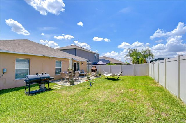 6820 HAZELNUT SPICE DRIVE, Sun City Center, FL 33573