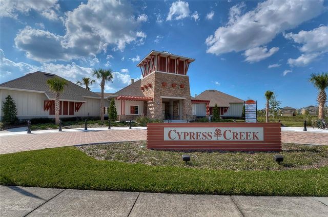 6820 HAZELNUT SPICE DRIVE, Sun City Center, FL 33573