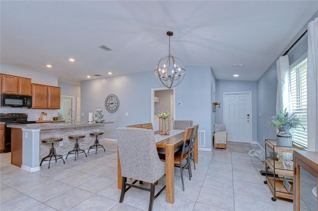 6820 HAZELNUT SPICE DRIVE, Sun City Center, FL 33573