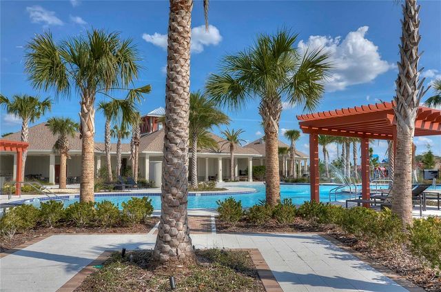 6820 HAZELNUT SPICE DRIVE, Sun City Center, FL 33573