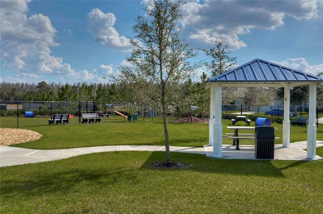 6820 HAZELNUT SPICE DRIVE, Sun City Center, FL 33573
