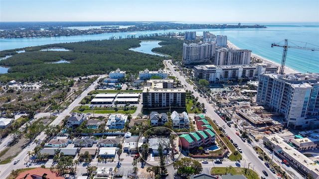 132 HARRISON DRIVE, Sarasota, FL 34236