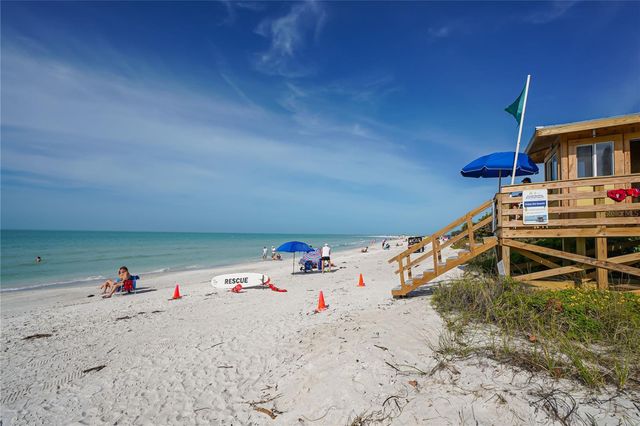 132 HARRISON DRIVE, Sarasota, FL 34236