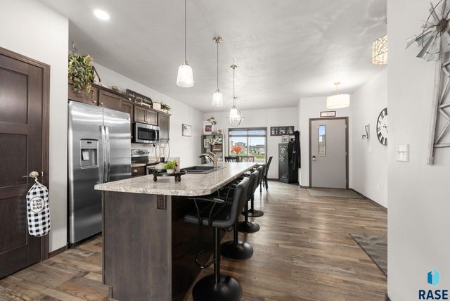 647 Ross St Street, Harrisburg, SD 57032