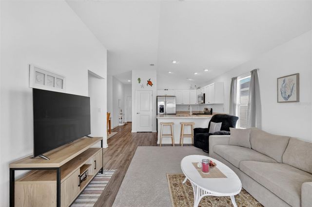 832 CONROE STREET, The Villages, FL 34762