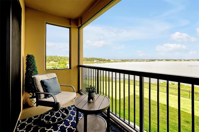 16300 COUNTY ROAD 455 202, Montverde, FL 34756