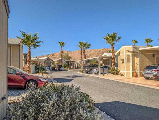 70200 Dillon Road 445, Desert Hot Springs, CA 92241