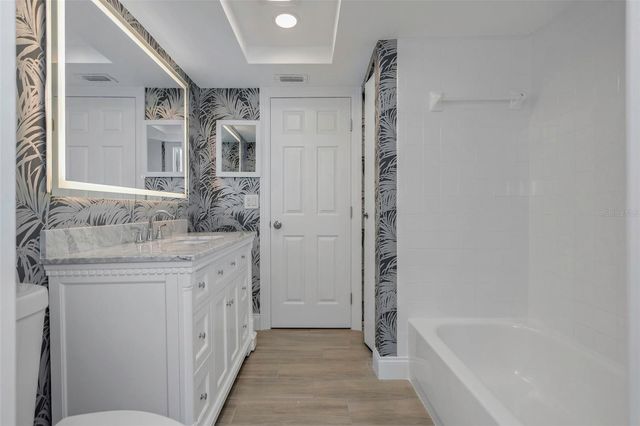 4910 38TH WAY S 111, St Petersburg, FL 33711