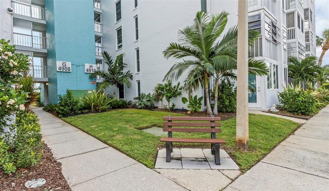 4910 38TH WAY S 111, St Petersburg, FL 33711