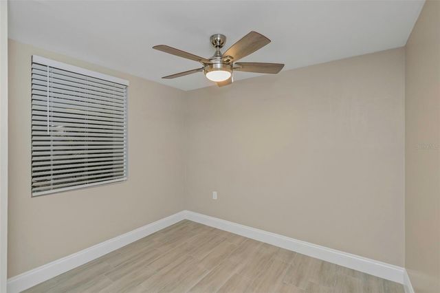 4910 38TH WAY S 111, St Petersburg, FL 33711