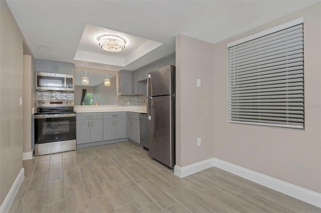 4910 38TH WAY S 111, St Petersburg, FL 33711