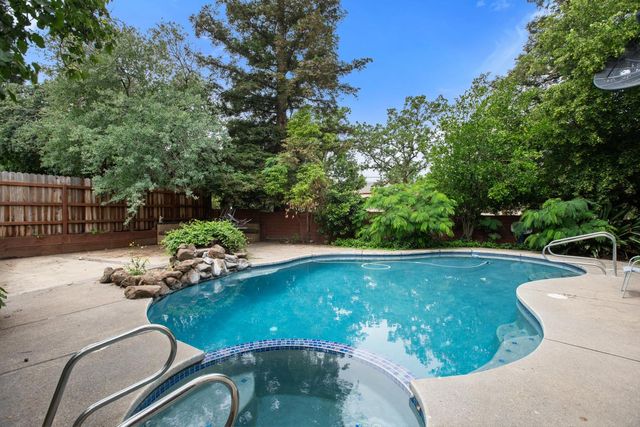 4304 Dundalk Ct, Antelope, CA 95843