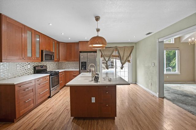 4304 Dundalk Ct, Antelope, CA 95843