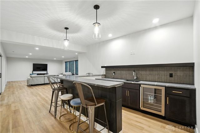 1943 Horseshoe Bend, Dayton, OH 45458