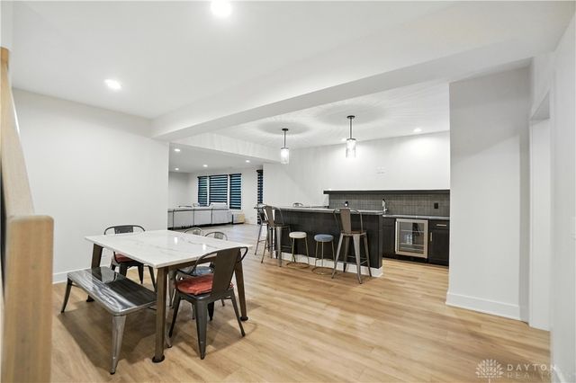 1943 Horseshoe Bend, Dayton, OH 45458