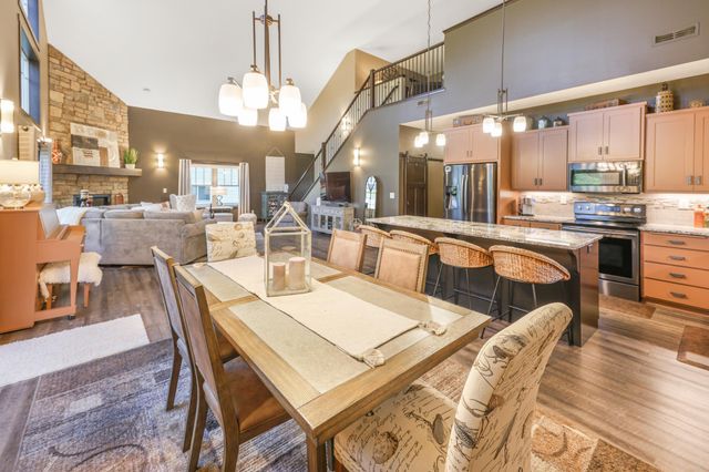 3321 12th Avenue N, Sartell, MN 56377