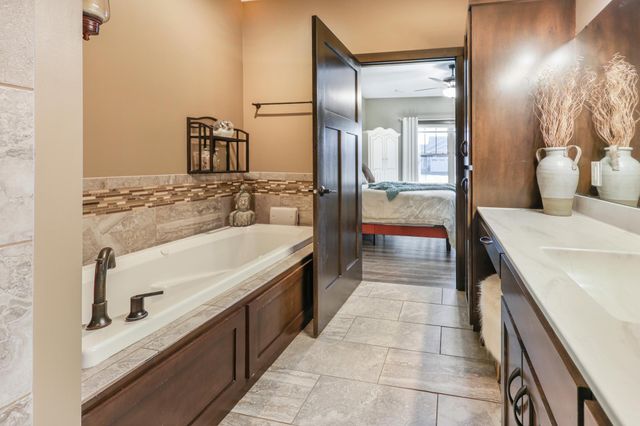 3321 12th Avenue N, Sartell, MN 56377