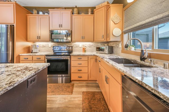 3321 12th Avenue N, Sartell, MN 56377