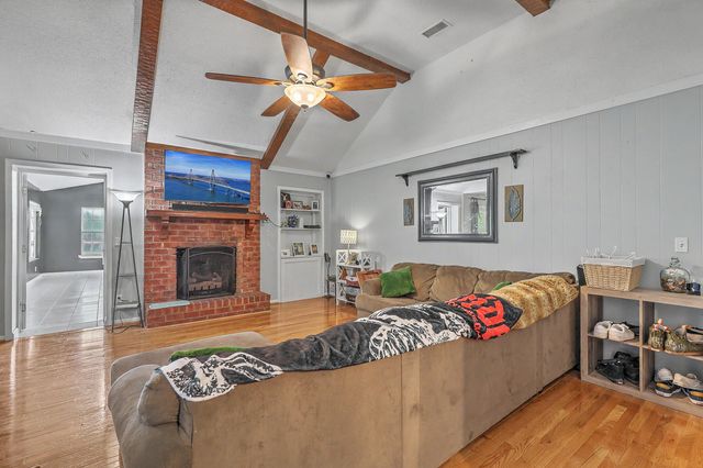 413 Summercourt Drive, Summerville, SC 29485