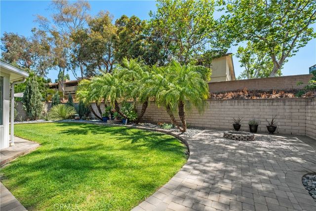 21352 Calle Sendero, Lake Forest, CA 92630