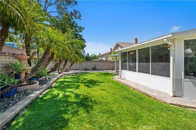 21352 Calle Sendero, Lake Forest, CA 92630