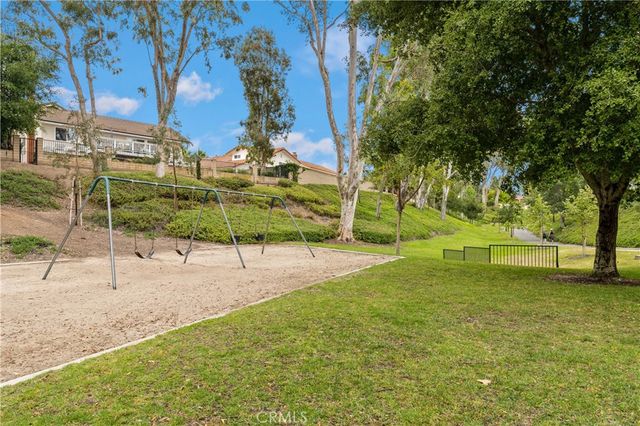 21352 Calle Sendero, Lake Forest, CA 92630