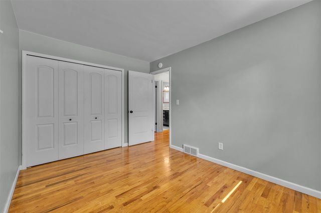 2820 Hollywood Drive, Ann Arbor, MI 48103