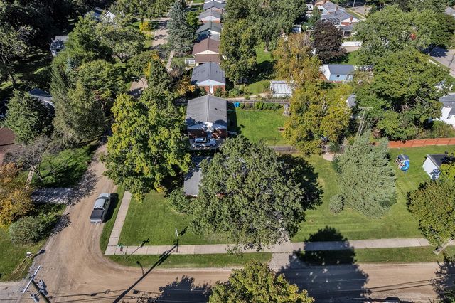2820 Hollywood Drive, Ann Arbor, MI 48103