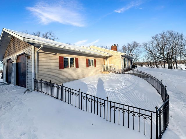 37616 390th Avenue SE, Fosston, MN 56542