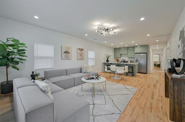 828 NW 45th Street, Oklahoma City, OK 73118