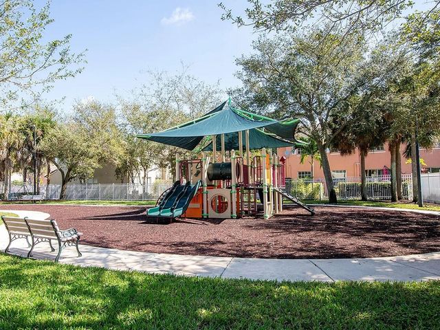 4091 NW 91st Terrace, Sunrise, FL 33351