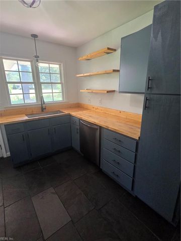 1782 Revere DR, Hampton, VA 23664