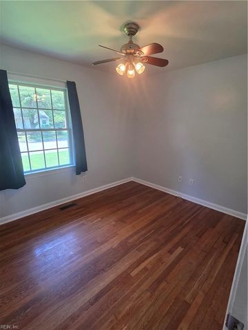1782 Revere DR, Hampton, VA 23664