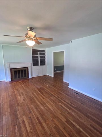 1782 Revere DR, Hampton, VA 23664