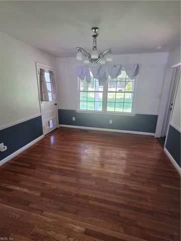 1782 Revere DR, Hampton, VA 23664