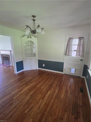 1782 Revere DR, Hampton, VA 23664