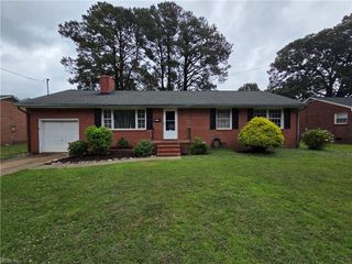1782 Revere DR, Hampton, VA 23664