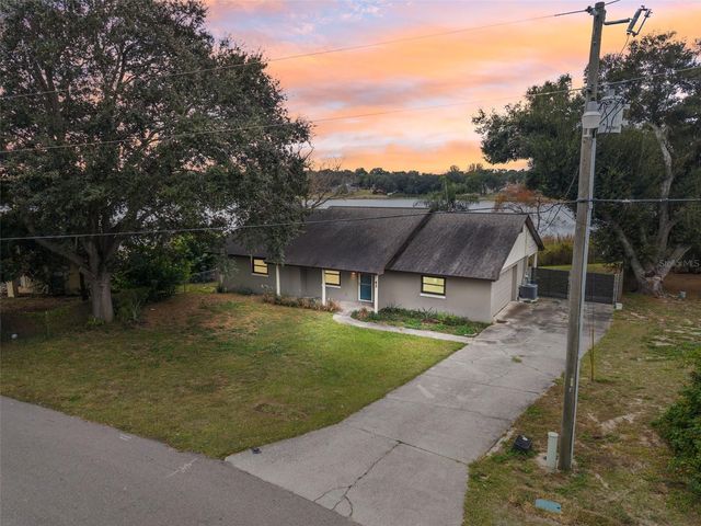 43 LAKE JACKSON DRIVE, Mascotte, FL 34753