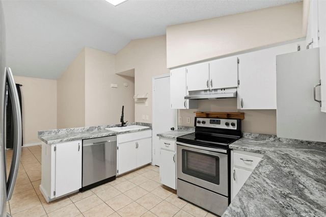 43 LAKE JACKSON DRIVE, Mascotte, FL 34753